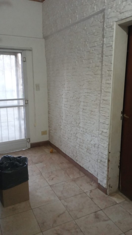 Duplex y monoambiente en venta en Grand Bourg OPORTUNIAD DE INVERSION